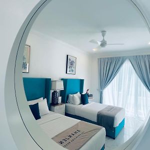Bilik mewah bertiga